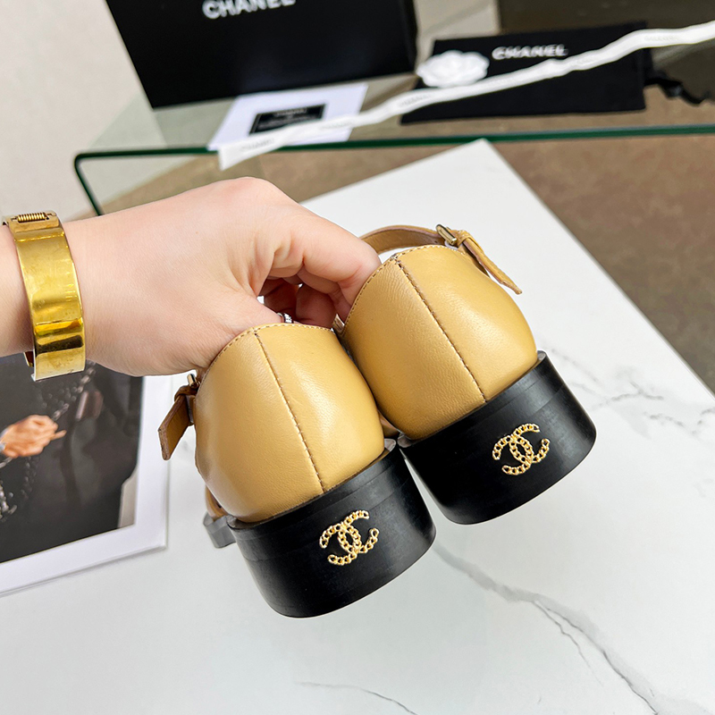 シャネル（CHANEL） レザー 靴 シューズ ローファー レディース ４色選択可