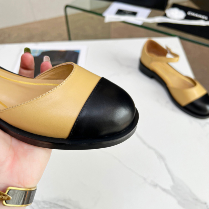 シャネル（CHANEL） レザー 靴 シューズ ローファー レディース ４色選択可