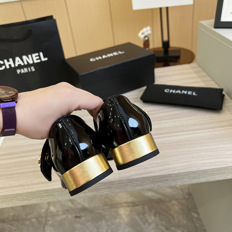 シャネル（CHANEL） レザー 靴 シューズ ローファー レディース 2色選択可
