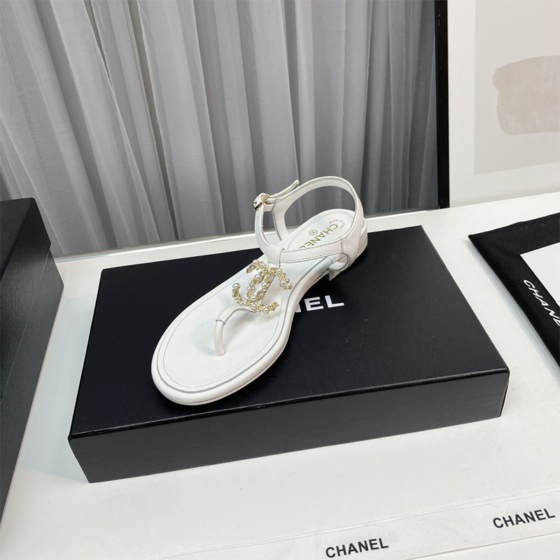 もこもこ&パールが可愛い】シャネル（CHANEL）サンダル シューズ