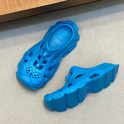 バレンシアガ（BALENCIAGA）HD ラバー カットアウト スライドサンダル ロゴ