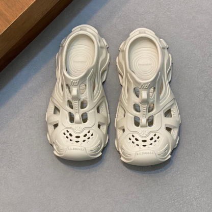 バレンシアガ（BALENCIAGA）HD ラバー カットアウト スライドサンダル ロゴ