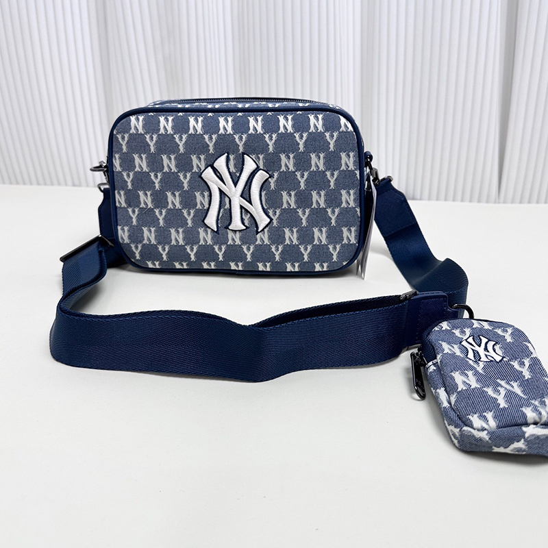 MLB ヤンキース カメラバッグ 刺繍 3色 レディース メンズ