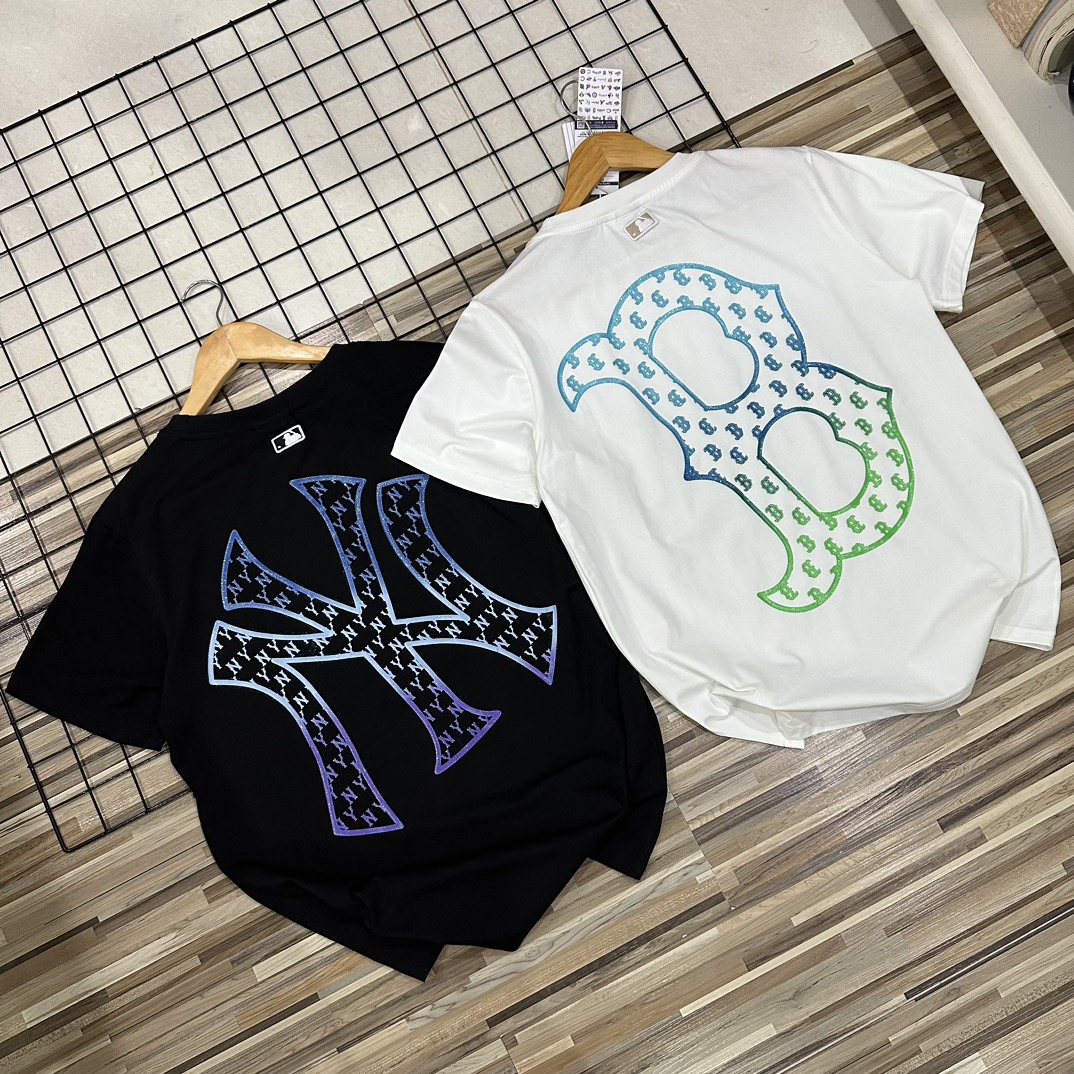 MLB ヤンキース 新作 半袖 Tシャツ プリント クルーネック メンズ レディース