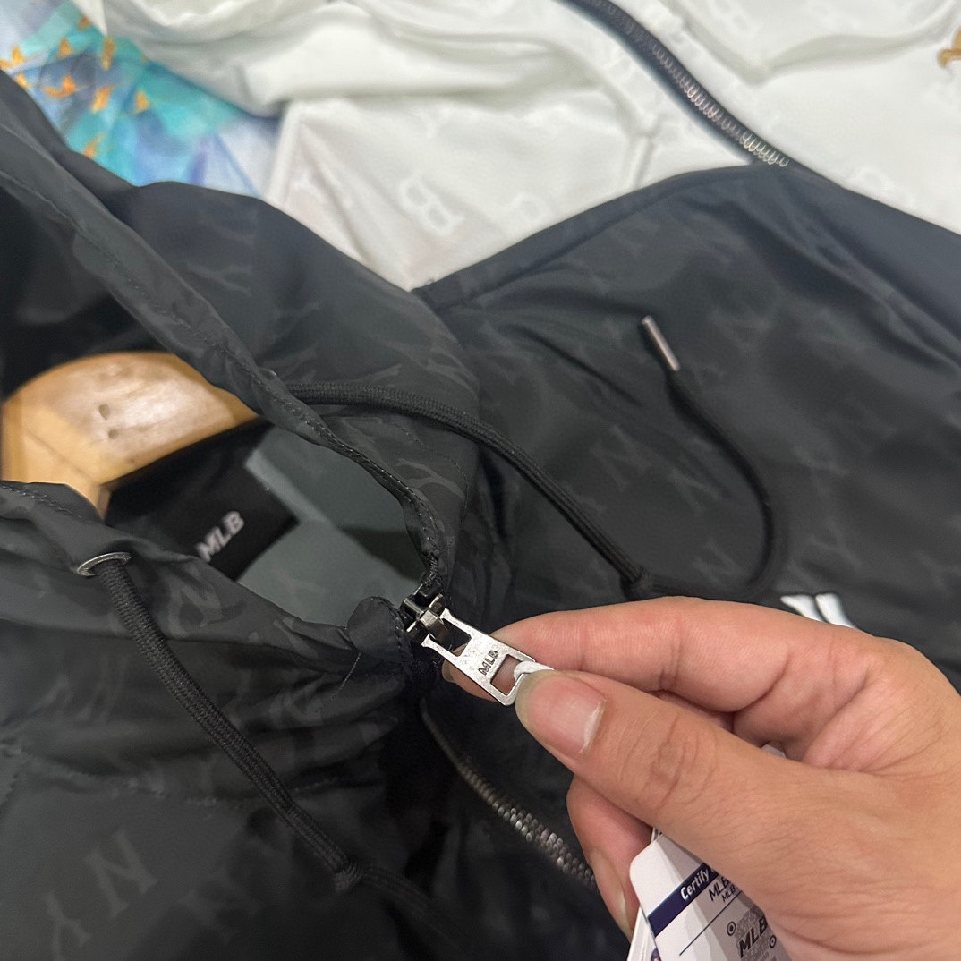 MLB ヤンキース 新作 日焼け止め服 フード付き 夏 レディース メンズ