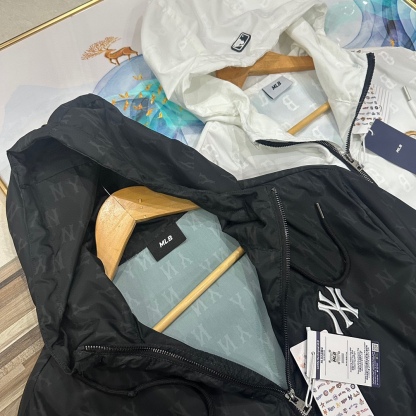 MLB ヤンキース 新作 日焼け止め服 フード付き 夏 レディース メンズ