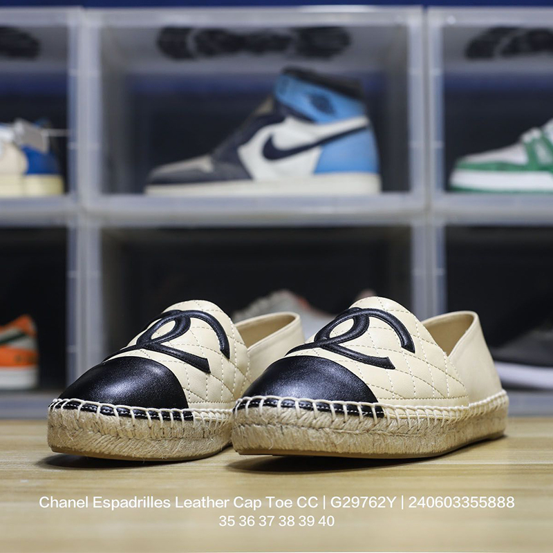 シャネル（CHANEL） スリッポン シューズ ローファーエスパドリーユ レディース