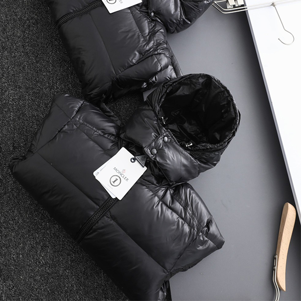 モンクレール Moncler MAYAダウンコート ダウンジャケット メンズ