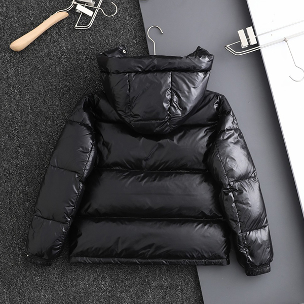 モンクレール Moncler ダウンコート ダウンジャケット メンズ