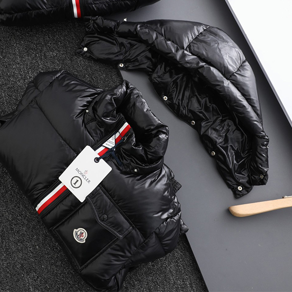 モンクレール Moncler ダウンコート ダウンジャケット メンズ