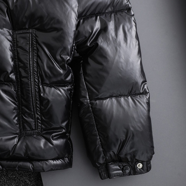 モンクレール Moncler ダウンコート ダウンジャケット メンズ