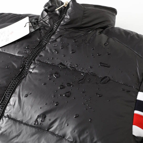 モンクレール Moncler Solayan ダウンコート ダウンジャケット メンズ