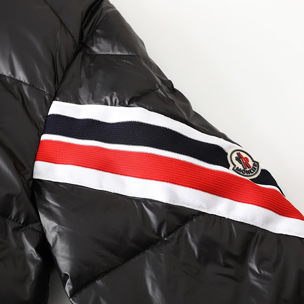 モンクレール Moncler Solayan ダウンコート ダウンジャケット メンズ