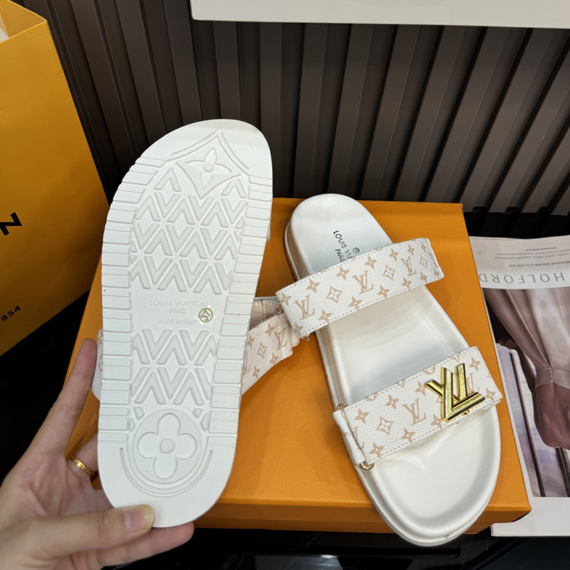 【ホールド感が歩きやすい♪】ルイ・ヴィトン（LOUIS VUITTON） シャワー サンダル レディース メンズ