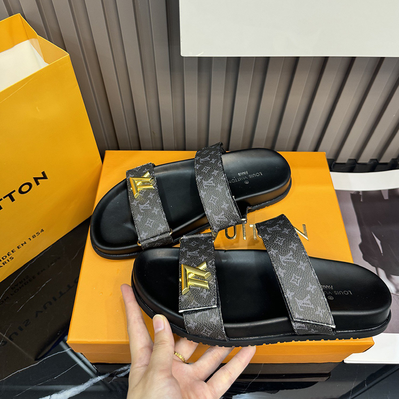 【ホールド感が歩きやすい♪】ルイ・ヴィトン（LOUIS VUITTON） シャワー サンダル レディース メンズ