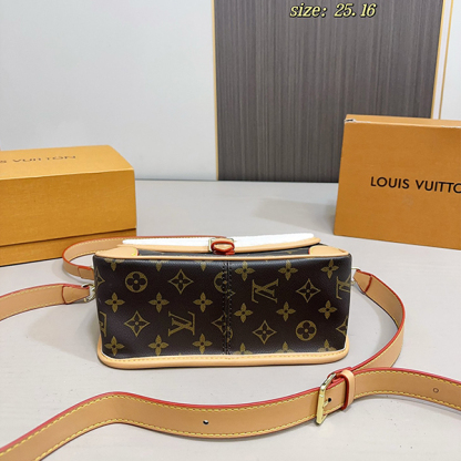 ルイ・ヴィトン LOUIS VUITTON  もこもこ新作 ショルダーバッグ レディース