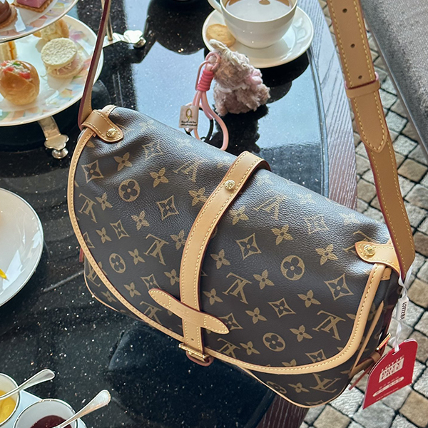 ルイ・ヴィトン LOUIS VUITTON   ショルダーバッグ レディース