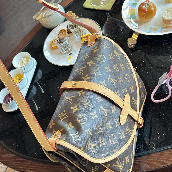 ルイ・ヴィトン LOUIS VUITTON   ショルダーバッグ レディース