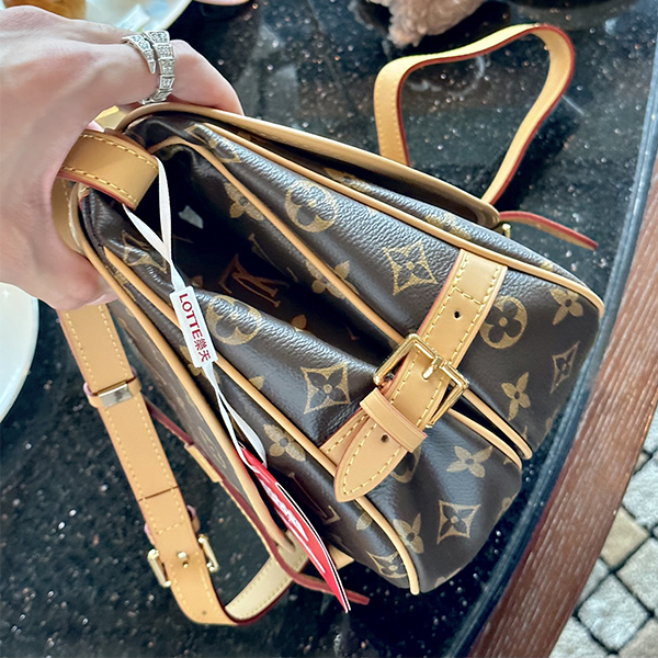 ルイ・ヴィトン LOUIS VUITTON   ショルダーバッグ レディース