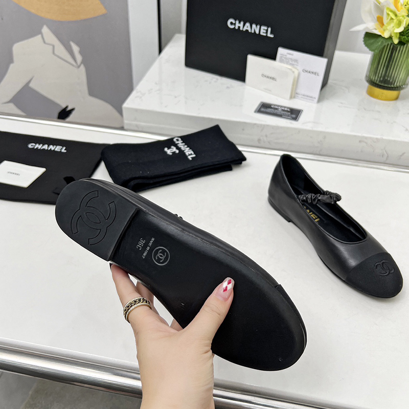 シャネル（CHANEL） レザー 靴 シューズ ローファー レディース 2色選択可