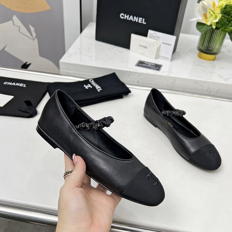 シャネル（CHANEL） レザー 靴 シューズ ローファー レディース 2色選択可