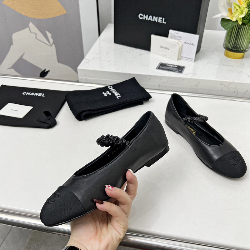 シャネル（CHANEL） レザー 靴 シューズ ローファー レディース 2色選択可