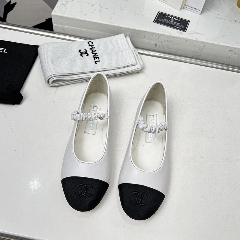 シャネル（CHANEL） レザー 靴 シューズ ローファー レディース 2色選択可