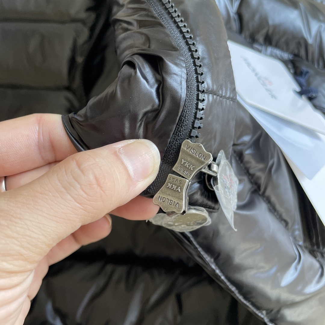 モンクレール Moncler ベスト ダウンベスト メンズ レディース 男女兼用