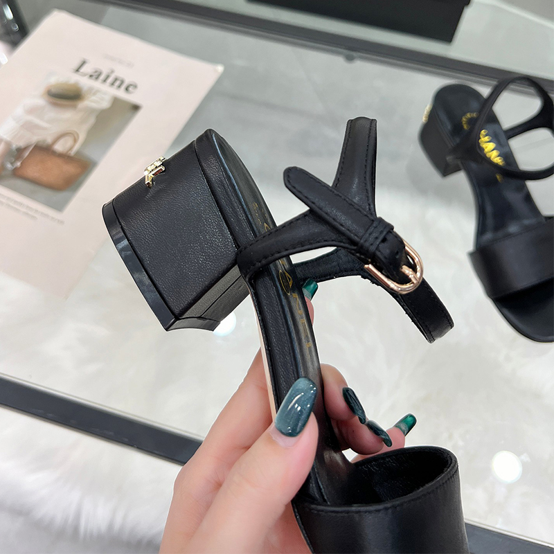 シャネル（CHANEL） レザー 靴 シューズ ローファー レディース 2色選択可