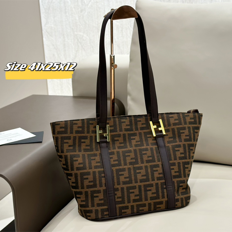 フェンディ（FENDI）S級品 ショルダーバッグ ハンドバッグ レディース