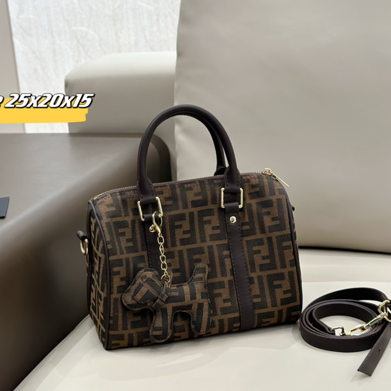 フェンディ（FENDI）S級品 ショルダーバッグ ハンドバッグ レディース