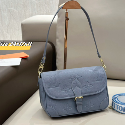 LOUIS VUITTON（ルイヴィトン）S級品  ハンドバッグ 24cm レディース