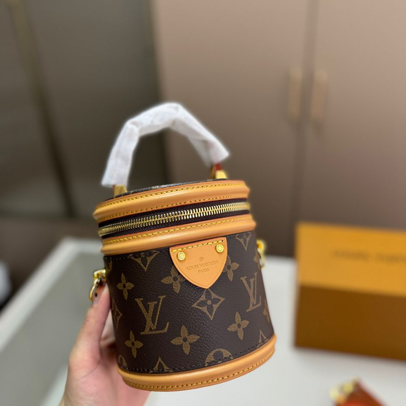 LOUIS VUITTON（ルイヴィトン）カンヌミニバッグ バケットバッグ レディース