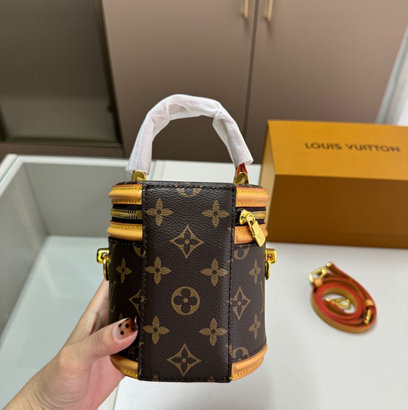 LOUIS VUITTON（ルイヴィトン）カンヌミニバッグ バケットバッグ レディース