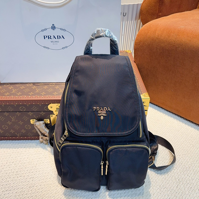 プラダ（ PRADA） バックパック リュックパック レディース