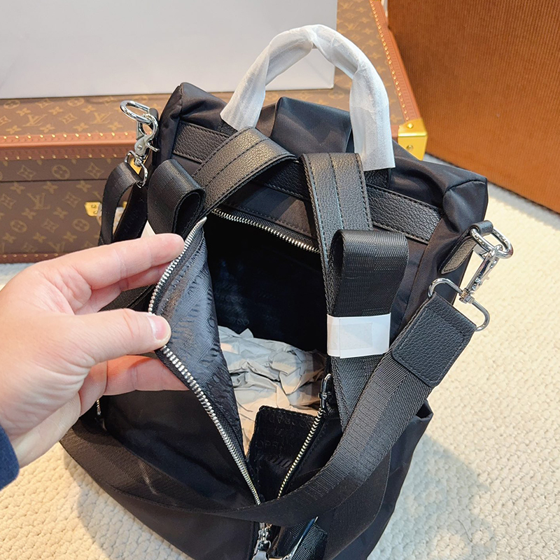 プラダ（ PRADA） バックパック リュックパック レディース