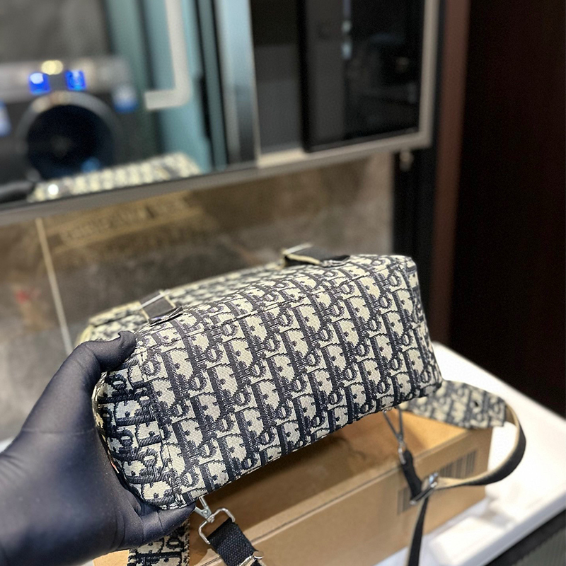 ディオール（DIOR） バックパック リュックパック レディース