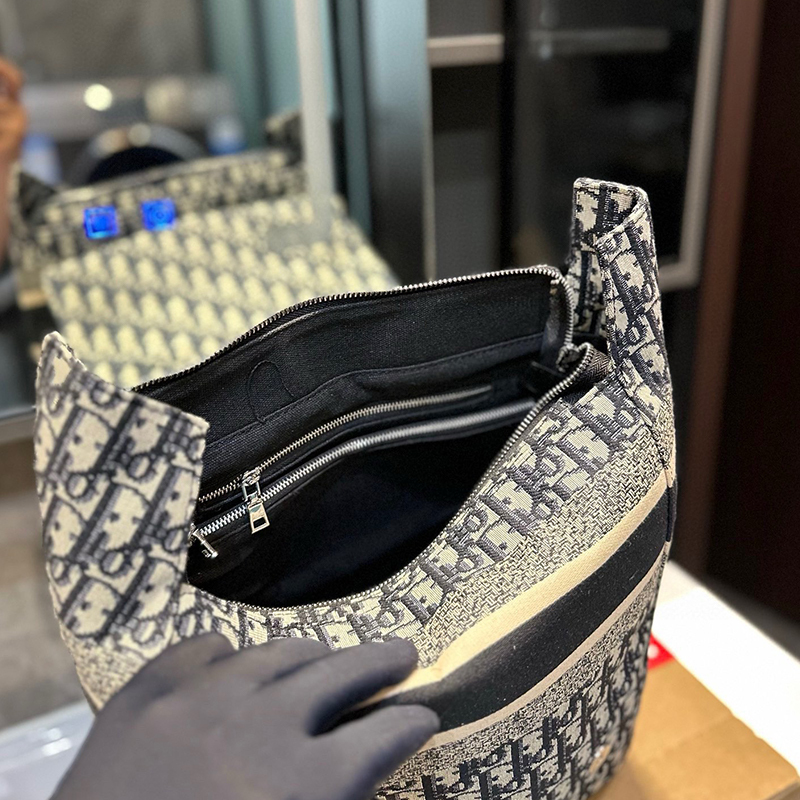 ディオール（DIOR） バックパック リュックパック レディース