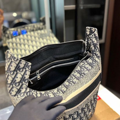 ディオール（DIOR） バックパック リュックパック レディース