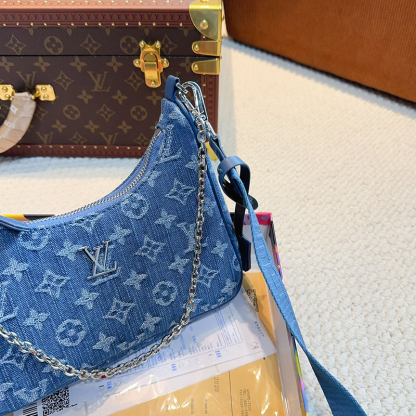 LOUIS VUITTON（ルイヴィトン）ミニバッグ ハンドバッグ レディース