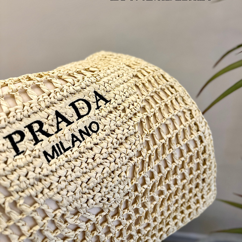 プラダ Prada クロシェ バッグ ハンドバッグ トートバッグ