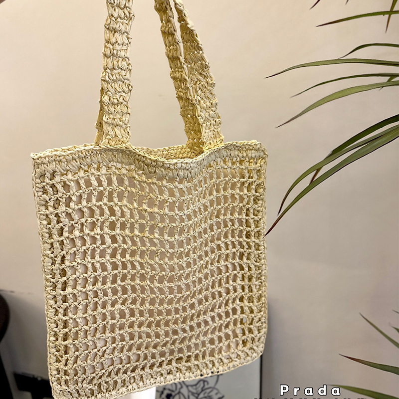 プラダ Prada クロシェ バッグ ハンドバッグ トートバッグ