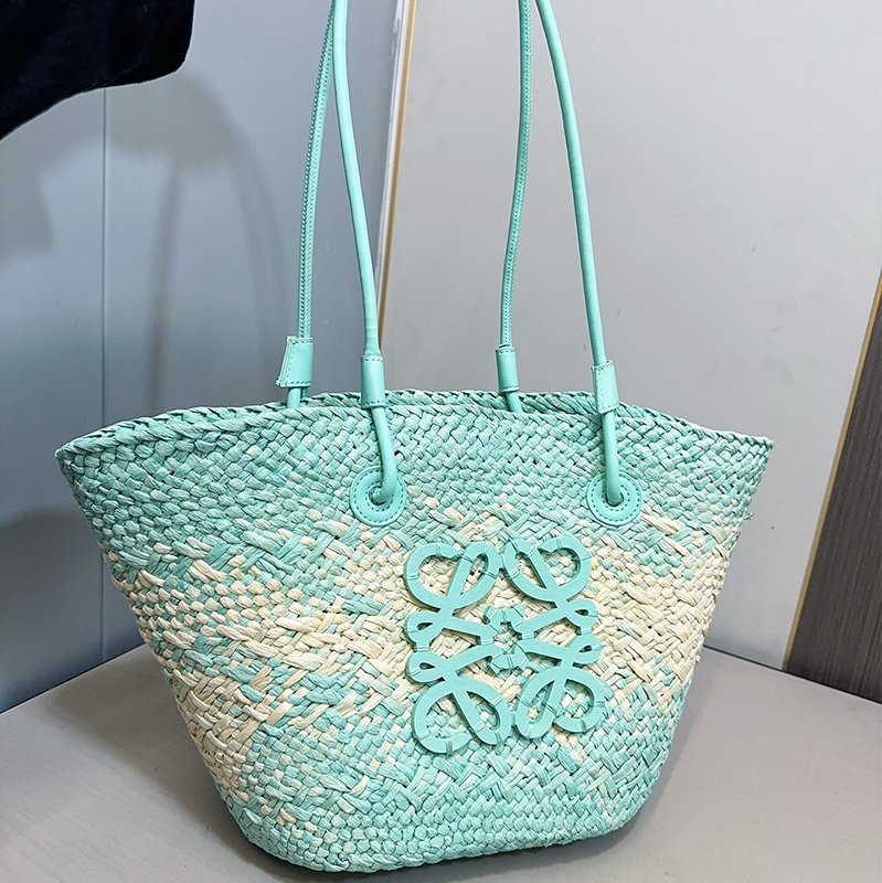 ロエベ (LOEWE) Squeeze クロシェ バッグ ハンドバッグ  レディース