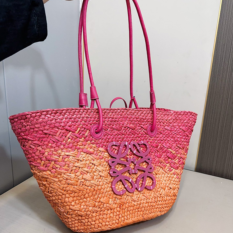 ロエベ (LOEWE) Squeeze クロシェ バッグ ハンドバッグ  レディース