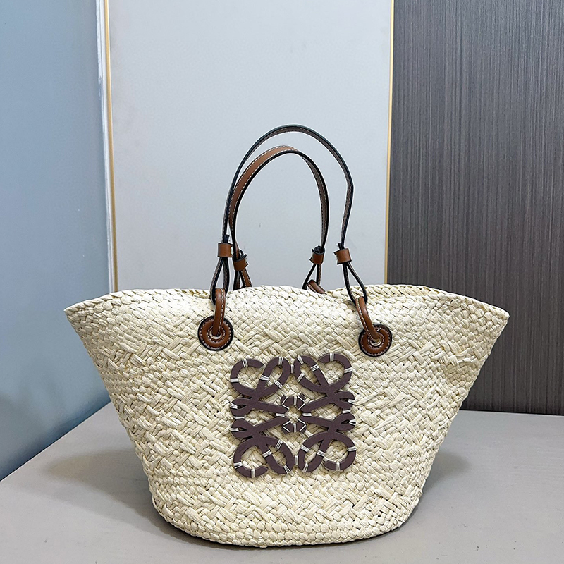 ロエベ (LOEWE) Squeeze クロシェ バッグ ハンドバッグ  レディース