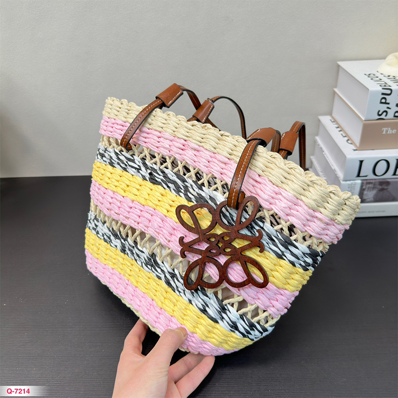 ロエベ (LOEWE) Squeeze クロシェ バッグ ハンドバッグ  レディース