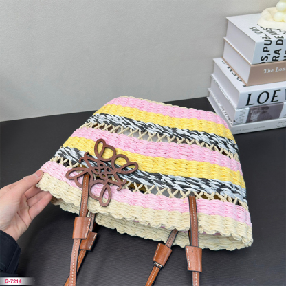 ロエベ (LOEWE) Squeeze クロシェ バッグ ハンドバッグ  レディース