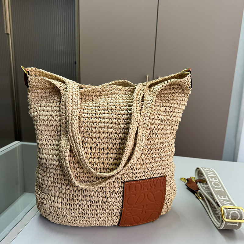 ロエベ (LOEWE) Squeeze クロシェ バッグ ハンドバッグ  レディース