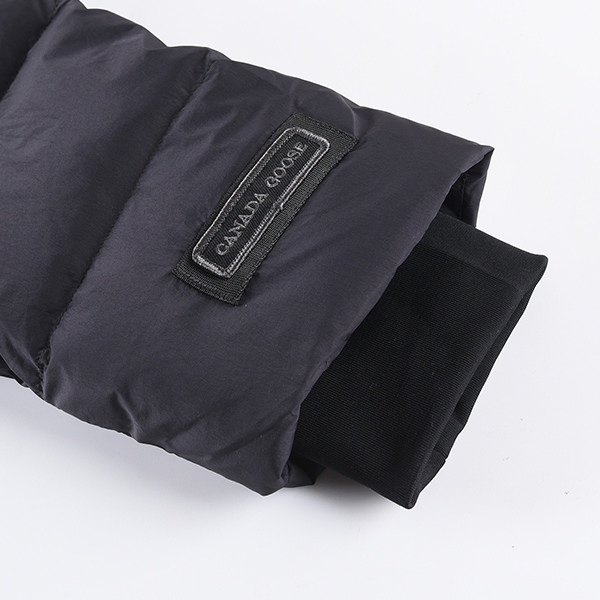 カナダグース（CANADA GOOSE）パーカ 立ち襟 ダウンコート ダウンジャケット メンズ レディース