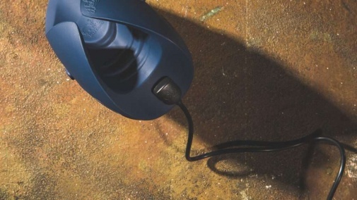 Hot Octopuss Pulse Duo 藍色自慰器，六種振動模式與遠程控制，適合所有情侶使用。